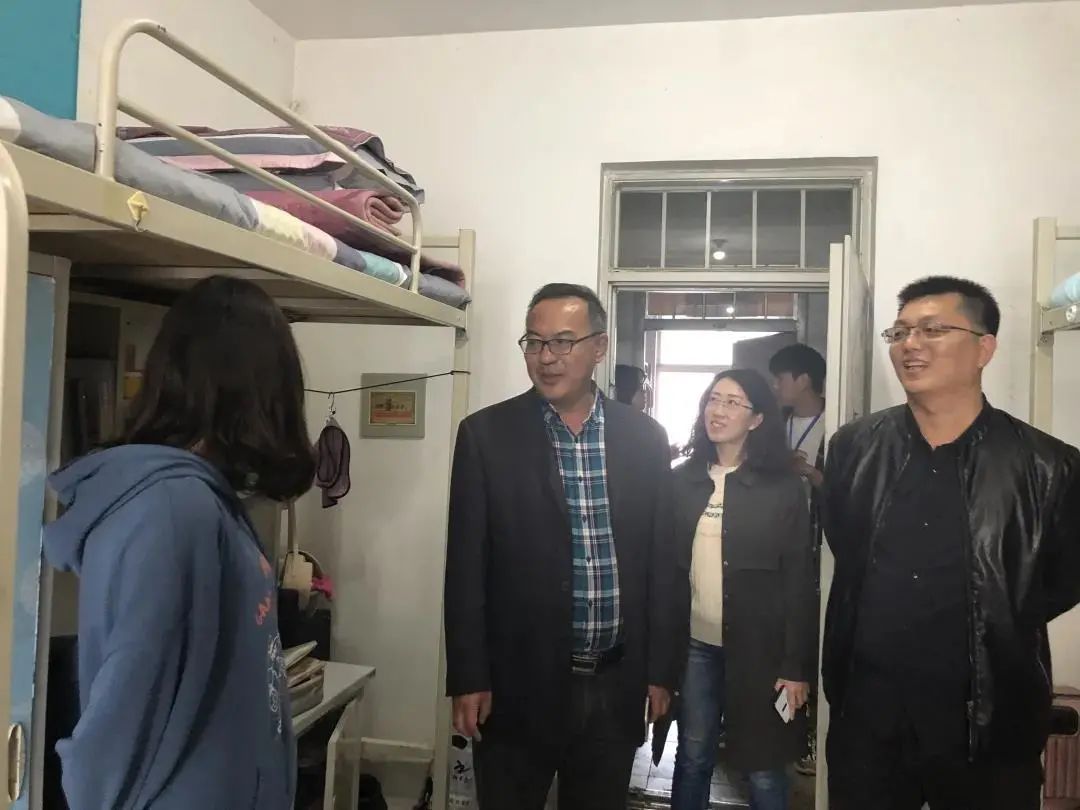 fb62ec4762df4fe697eb80d765cded86.jpg fb62ec4762df4fe697eb80d765cded86.jpg