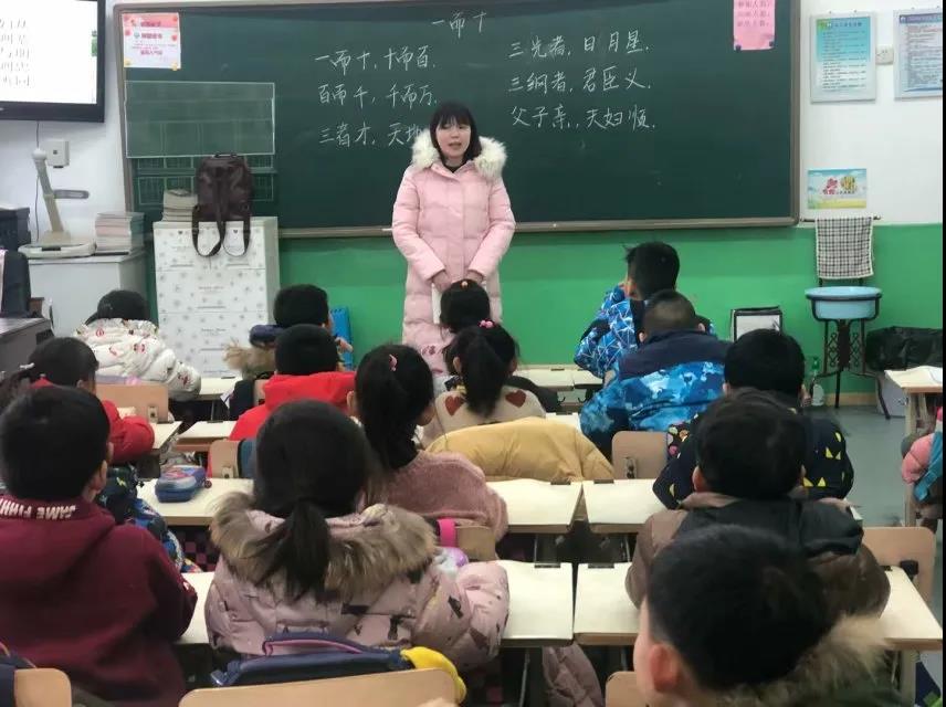 35a9e4c232bf452ebc85f35d53e16de1.jpg 35a9e4c232bf452ebc85f35d53e16de1.jpg