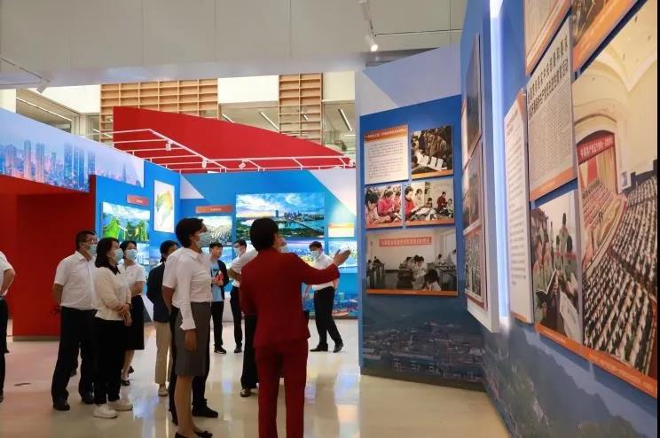 40e7f3229ed44f8ca575917f5c91eb9f.jpg 40e7f3229ed44f8ca575917f5c91eb9f.jpg