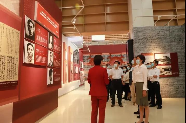 df5c3fb17ae149fc809a97768b0ec063.jpg df5c3fb17ae149fc809a97768b0ec063.jpg