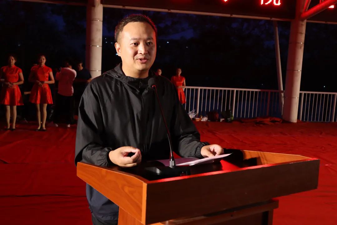 395e7417165e4c2fac8b0a5b2330531a.jpg 395e7417165e4c2fac8b0a5b2330531a.jpg