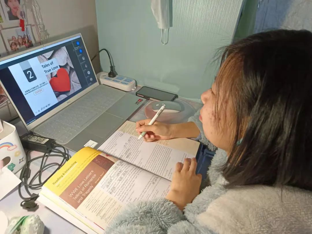 01246632949d434aa861e9068552e006.jpg 01246632949d434aa861e9068552e006.jpg