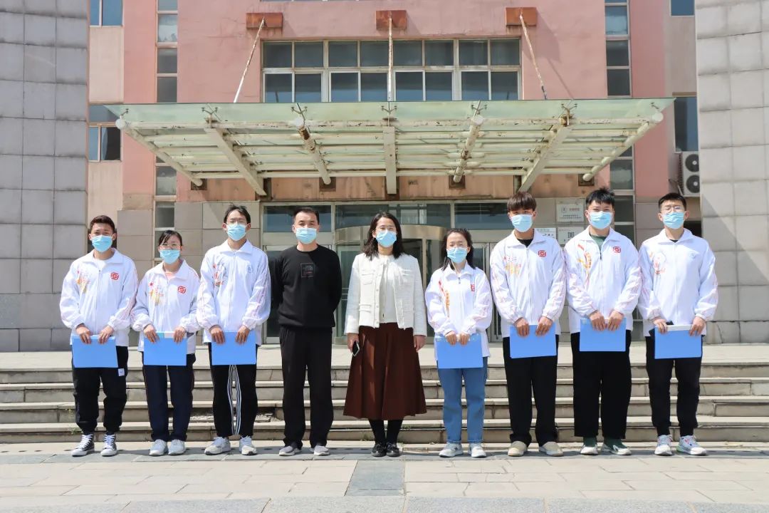 3d3f30c49bf54f7395ae429c578fc328.jpg 3d3f30c49bf54f7395ae429c578fc328.jpg