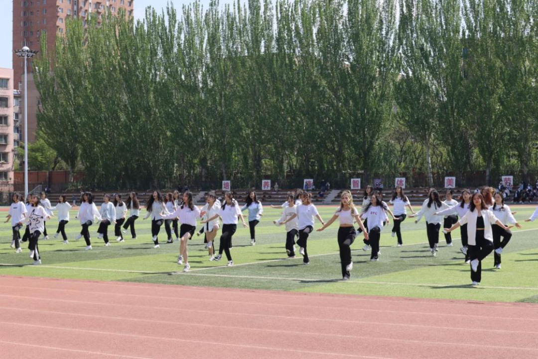 4fc0f6db66324bb6a8f60de16c952eef.png 4fc0f6db66324bb6a8f60de16c952eef.png