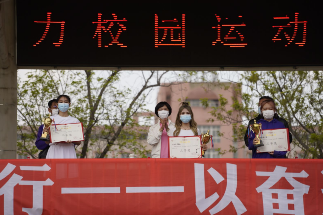 ebaab1576db44477b66db0c67bcb3158.png ebaab1576db44477b66db0c67bcb3158.png