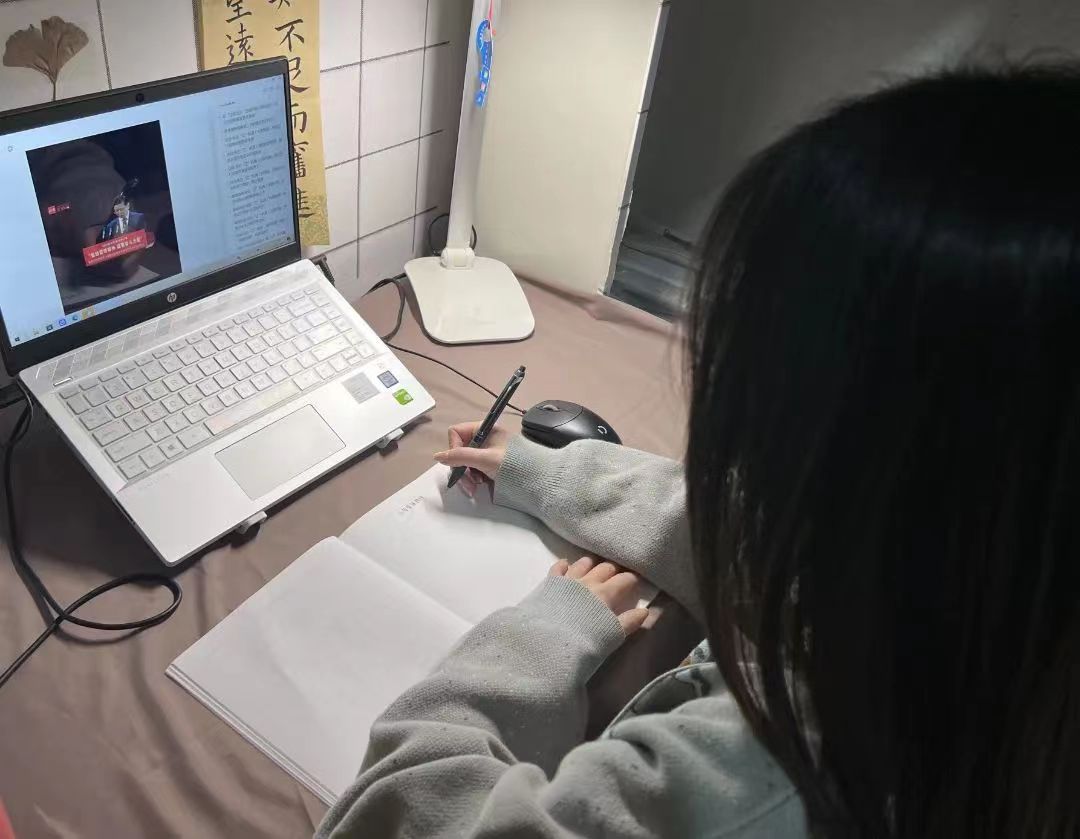 7b5abe79ac854b25931ef9aa3874f577.jpg 7b5abe79ac854b25931ef9aa3874f577.jpg