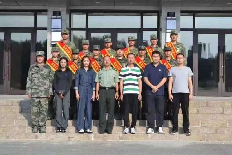 8e95d9f367174ddc963fe1e97e76cba8.jpg 8e95d9f367174ddc963fe1e97e76cba8.jpg