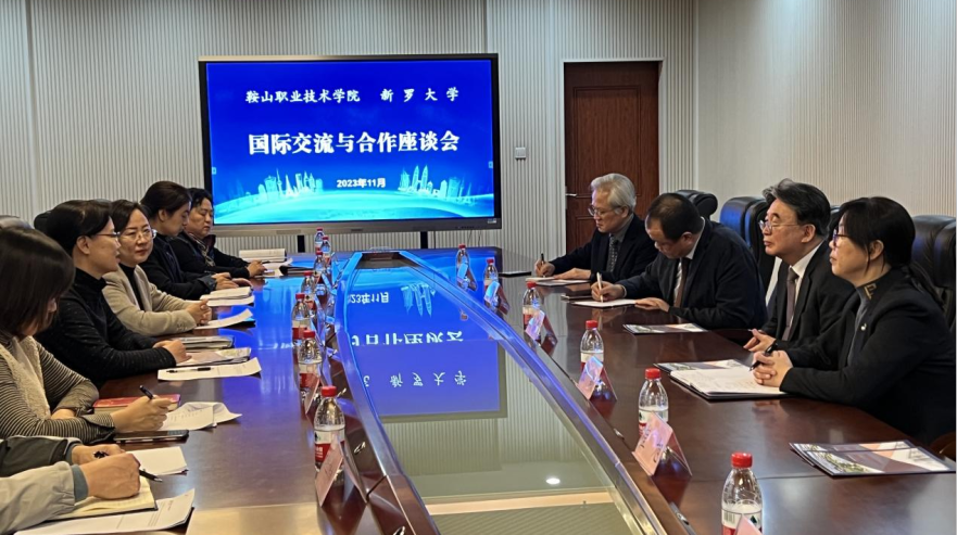 7384cd5f14704191a65c3c031f98a7f1.png 7384cd5f14704191a65c3c031f98a7f1.png