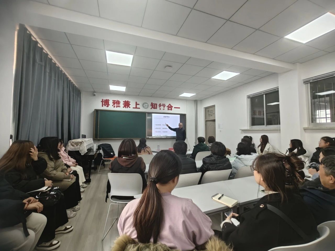 ade83cc41afb4817af1548a395060980.jpg ade83cc41afb4817af1548a395060980.jpg