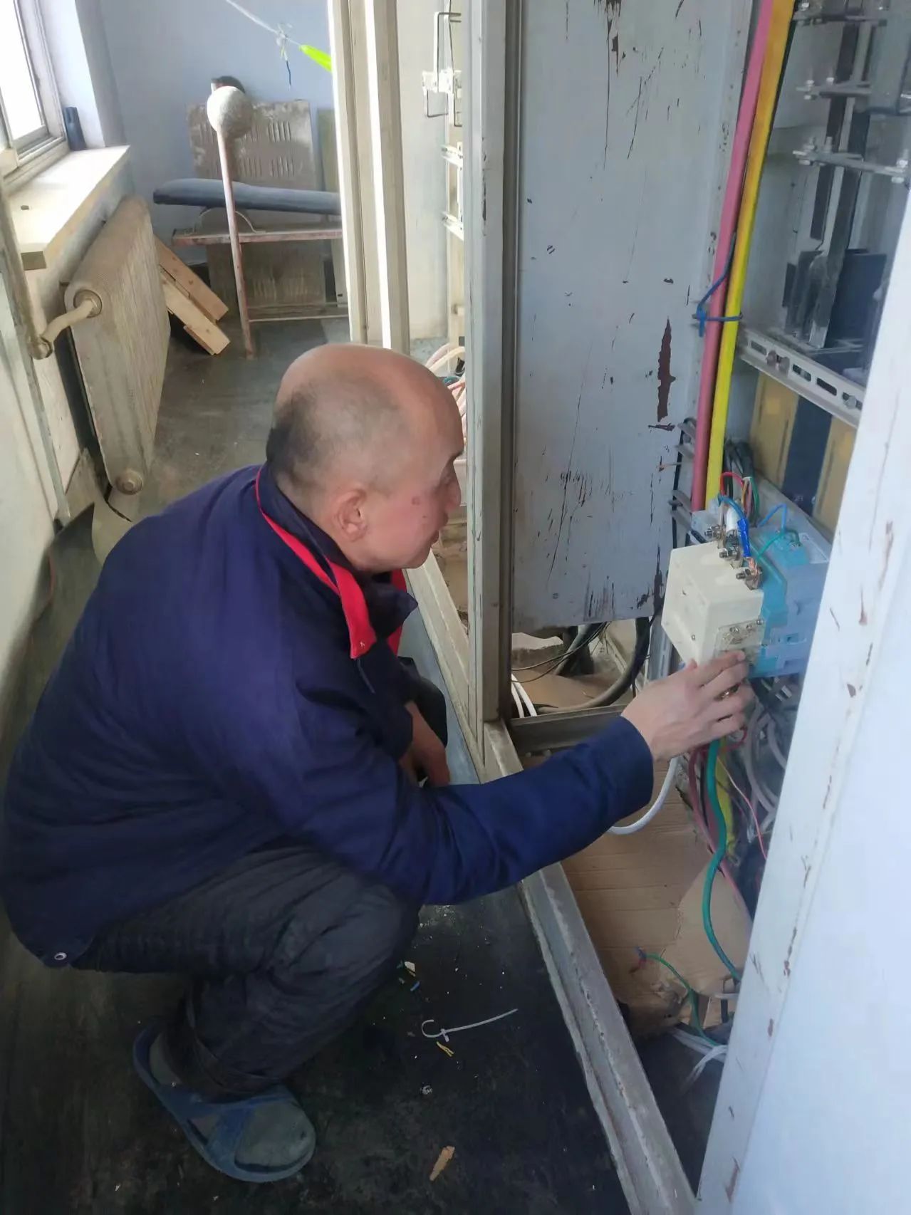 b404e1f7d9a74891b1bcb6f5559f8487.jpg b404e1f7d9a74891b1bcb6f5559f8487.jpg