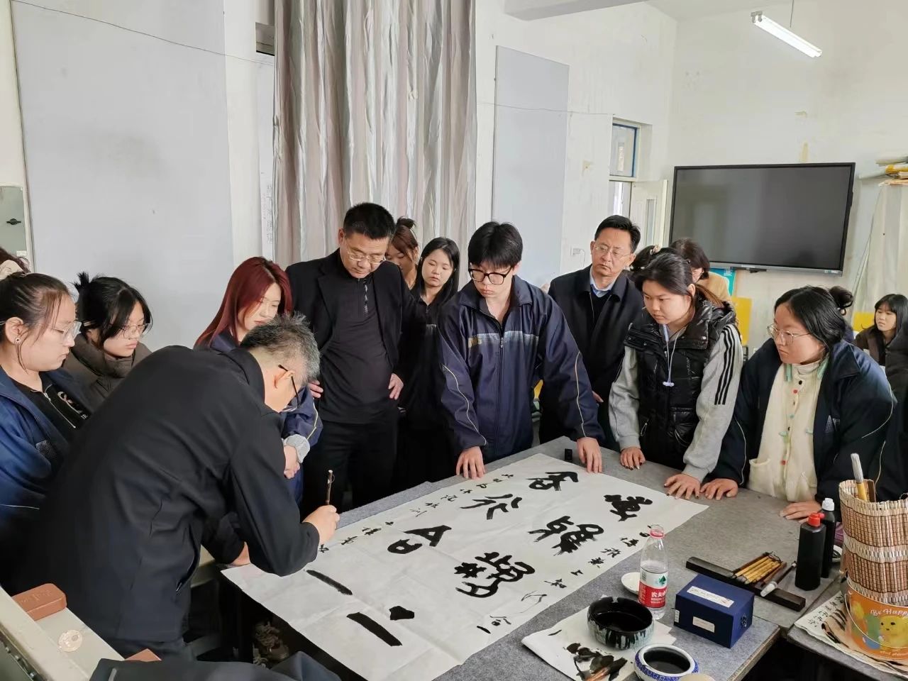 0260e26af4d54a2eb063d075c7f5ed0b.jpg 0260e26af4d54a2eb063d075c7f5ed0b.jpg