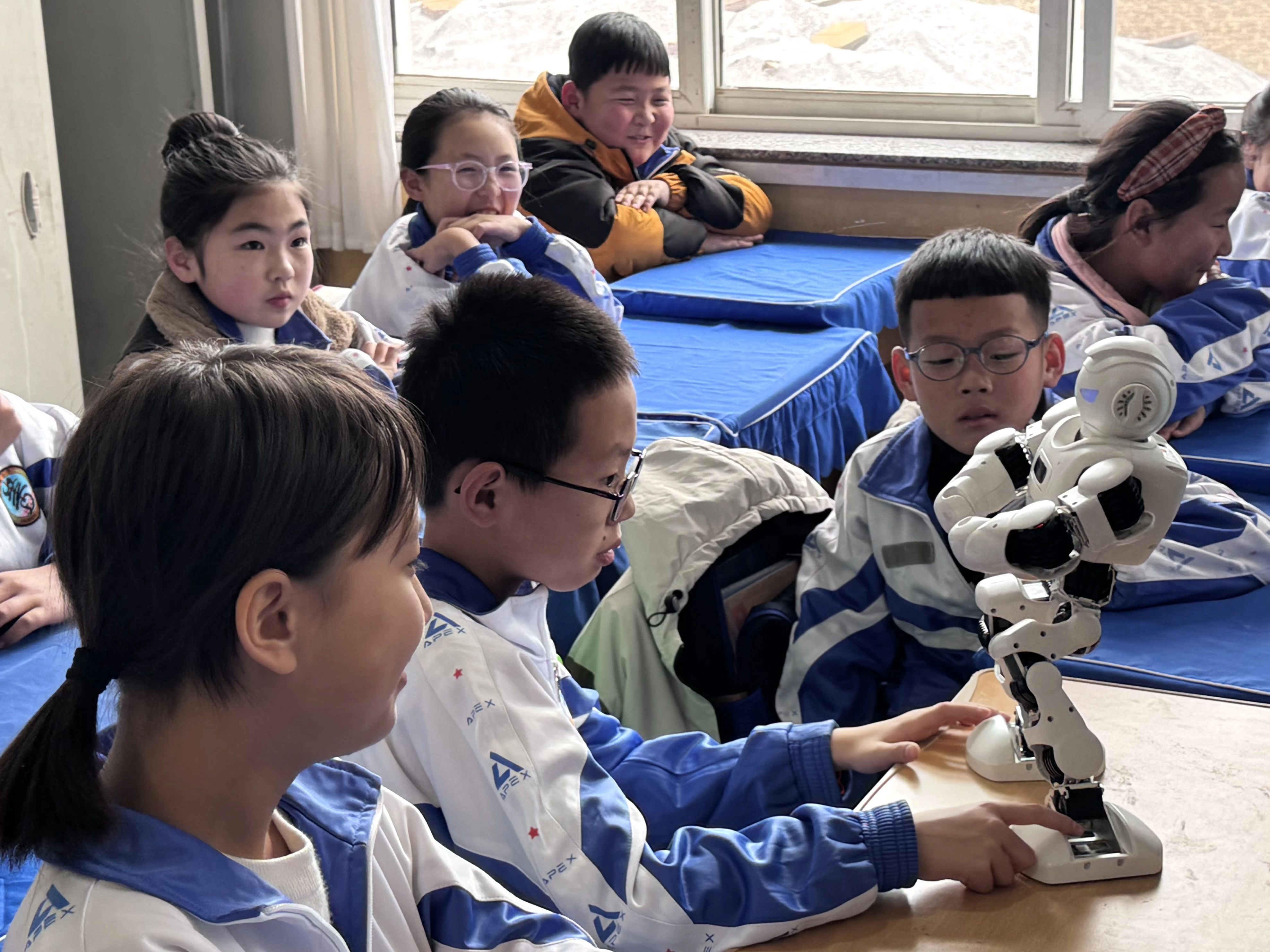 40dcd4fd7b4e4bfb932087eece7f0c23.jpg 40dcd4fd7b4e4bfb932087eece7f0c23.jpg