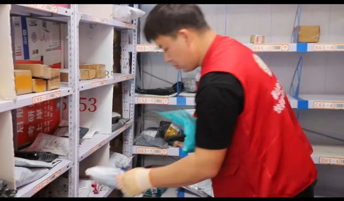 3bf3790a4e3843b49d60feb45b0aa180.jpg 3bf3790a4e3843b49d60feb45b0aa180.jpg