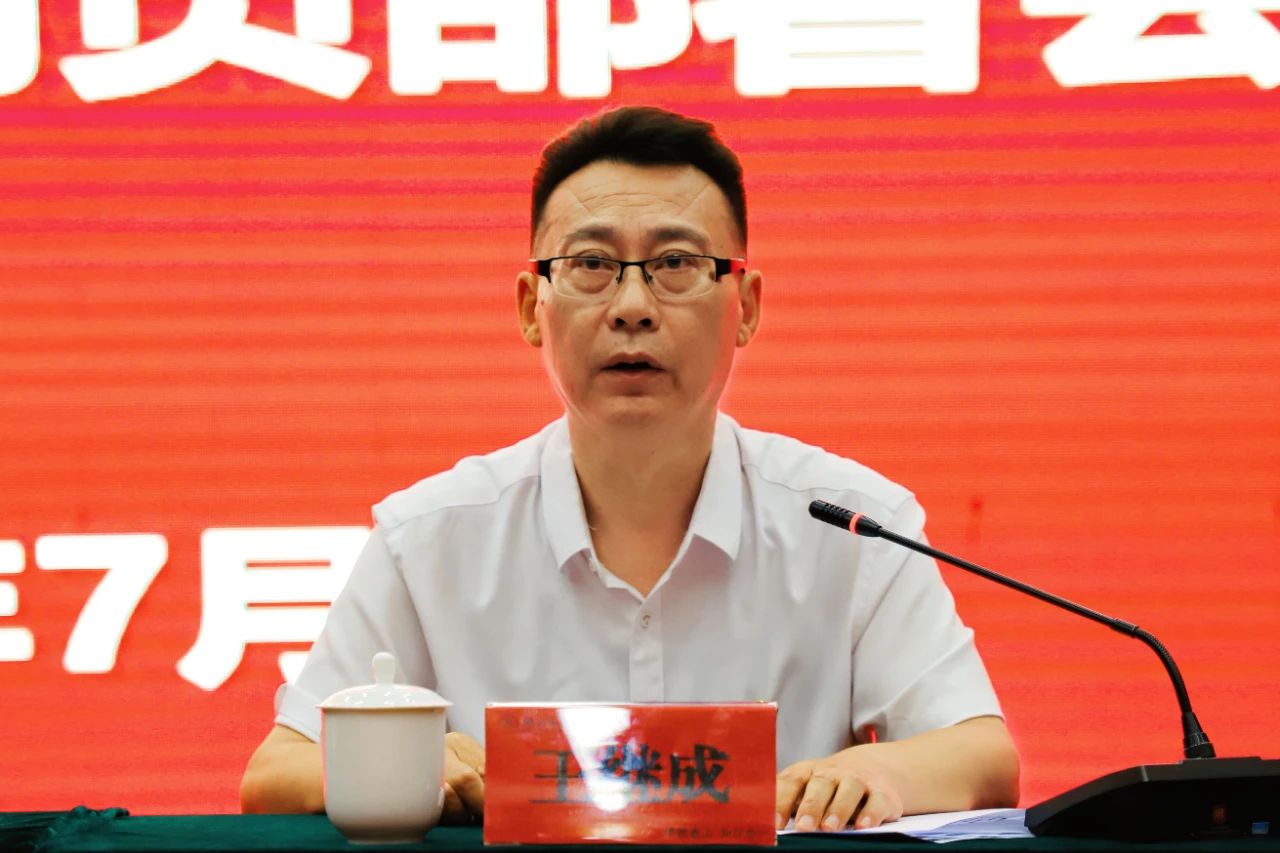 9ddd092b229745a6bcf4852fb61e232f.jpg 9ddd092b229745a6bcf4852fb61e232f.jpg